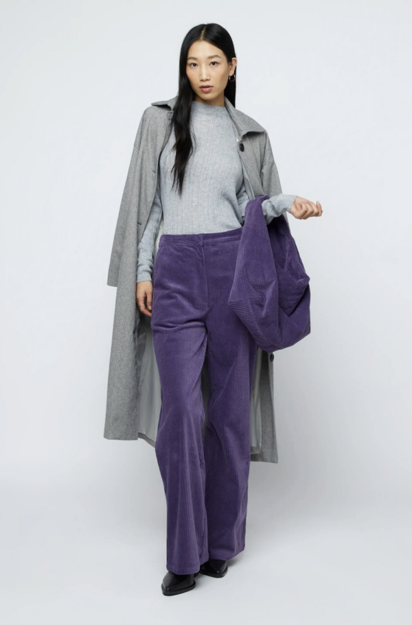 PANTALON RECTO PANA MORADO