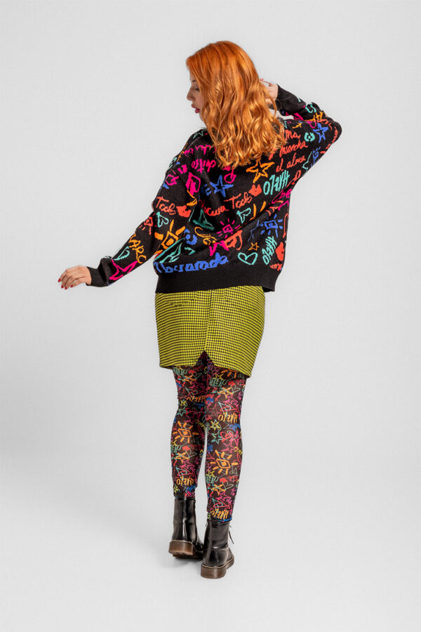 SWEATER OVERSIZE POR DENTRO DE COLORES